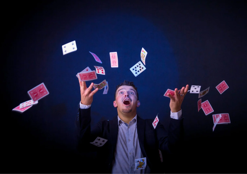 Magic show with Eddy the magician