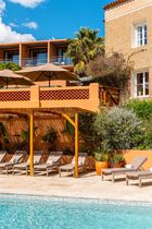 Hôtel Les Terrasses du Bailli
