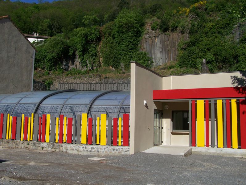 Pont de Labeaume - Piscine du centre de loisirs 7