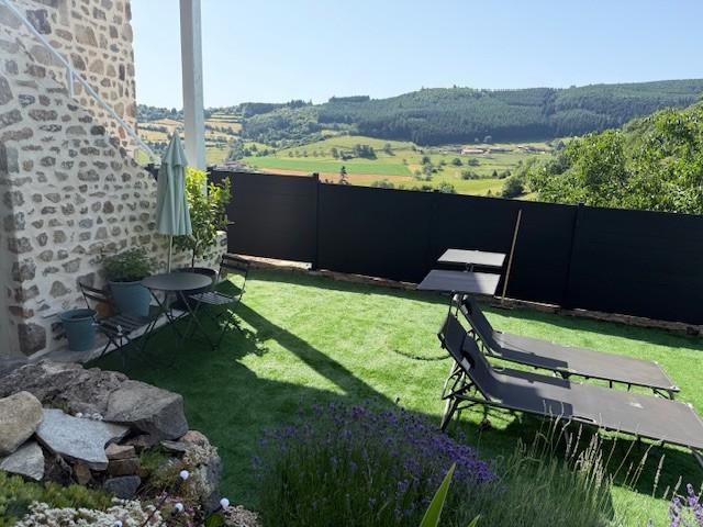 Studio au Petit Midi_Saint-Just-d\'Avray