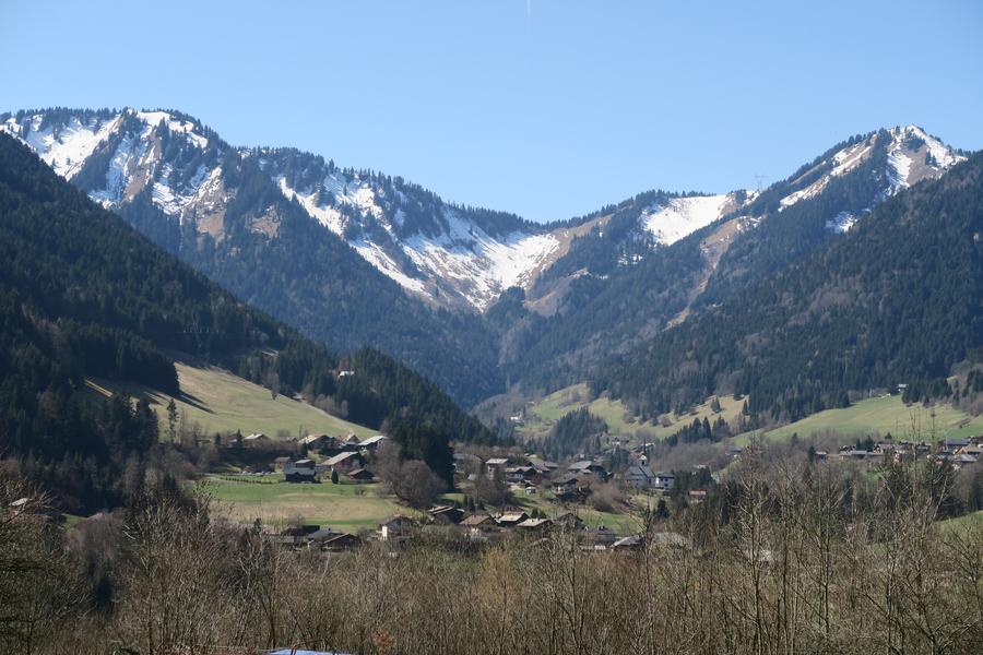 Randonnée pédestre : de hameaux en villages_Saint-Jean-d'Aulps