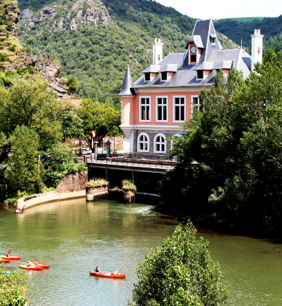 Base de Canoë Kayak et Paddle Ambialet