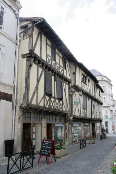 Maison à pan de bois