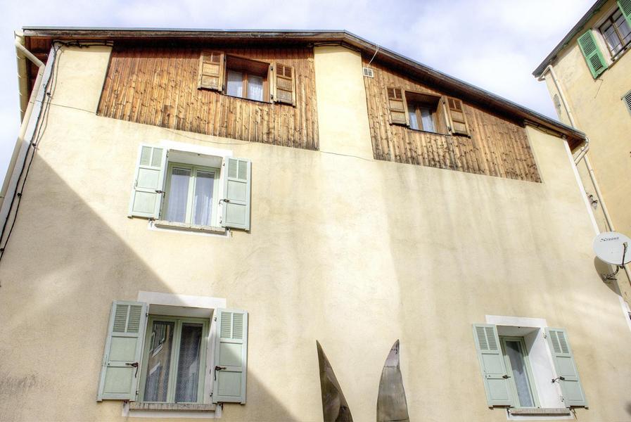 Gîte L'Armourier 2-La façade-Saint-Sauveur-sur-Tinée-Gîtes de France des Alpes-Maritimes