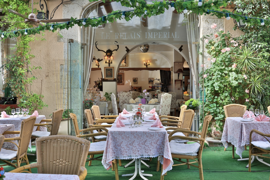 RELAIS IMPÉRIAL terrasse
