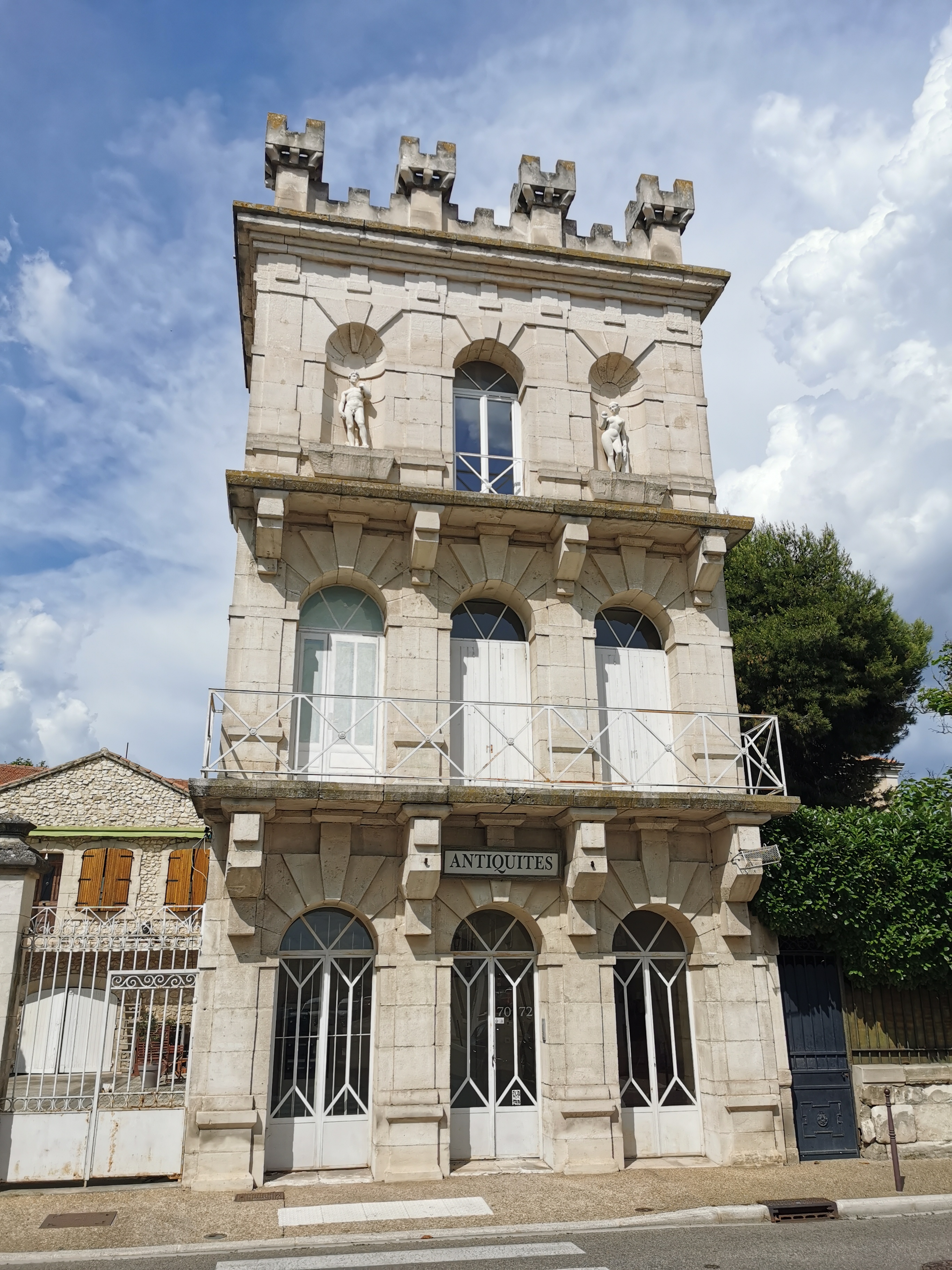 Maison classique  France Provence-Alpes-Côte d'Azur Bouches-du-Rhône Châteaurenard 13160
