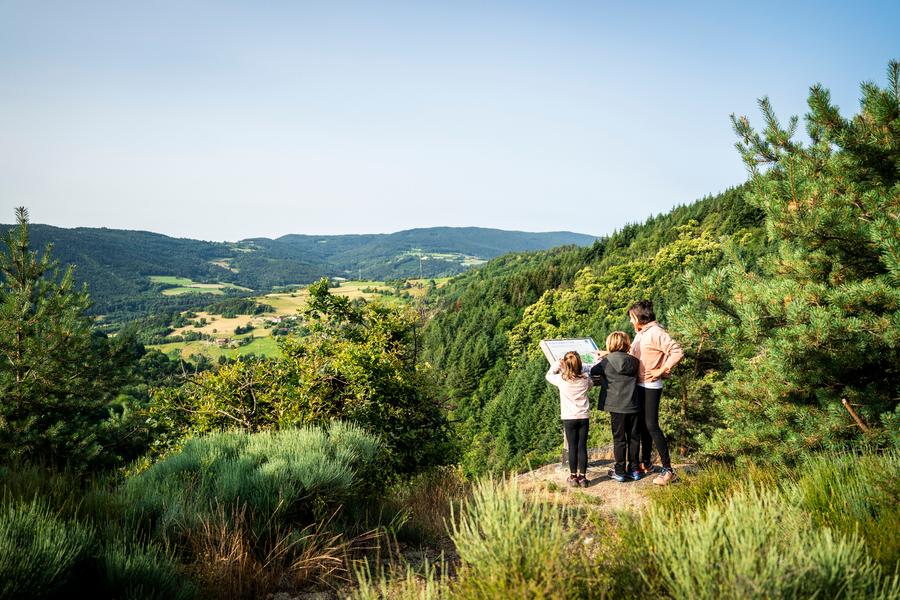 Sentier d'interprétation de la Tortue - boucle de 700m_Bourg-Argental