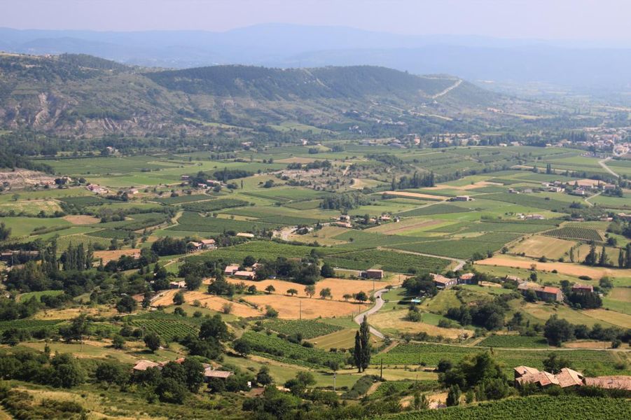 Vue depuis le belvédère de Saint-Laurent-sous-Coiron
