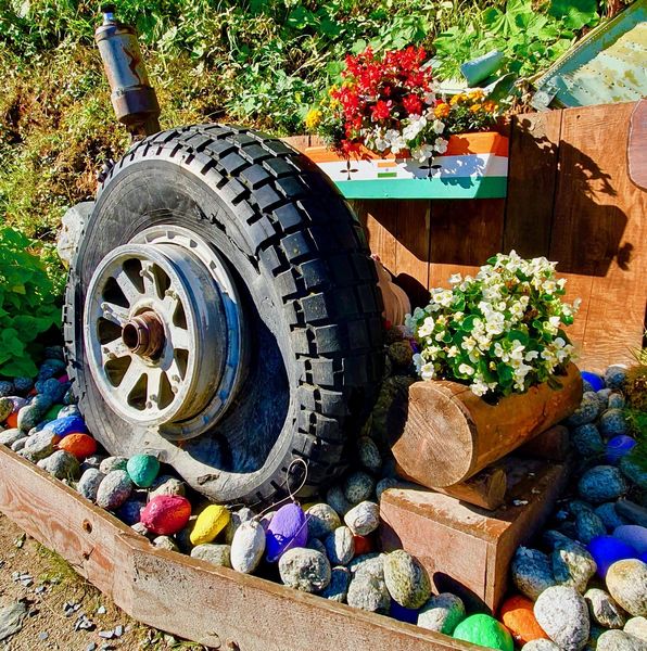 La roue du train d'atterrissage de l'avion Malabar Princess