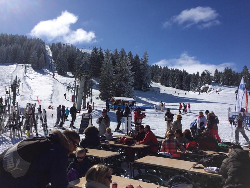 Terrasse sur les pistes