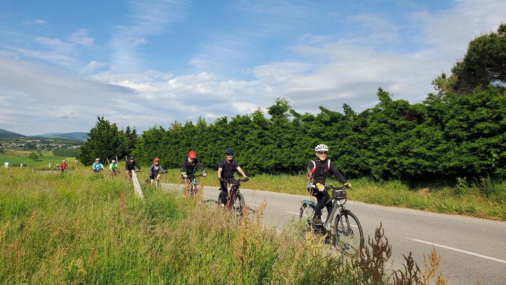 Séjour vélo en Ardèche Verte - Au fil des routes secrètes_Saint-Jeure-d'Ay