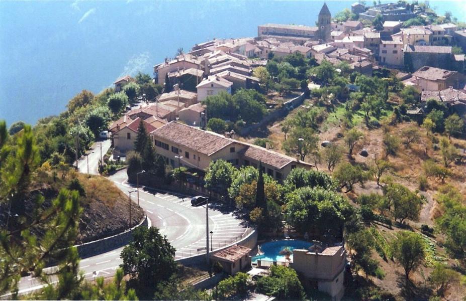 Gîte Ginesté d'Utelle-Le village-Utelle-Gîtes de France des Alpes-Maritimes