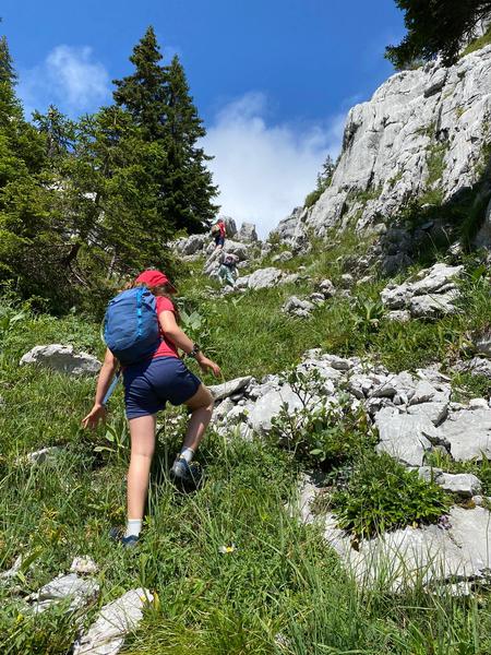 Grimpe dans les rochers