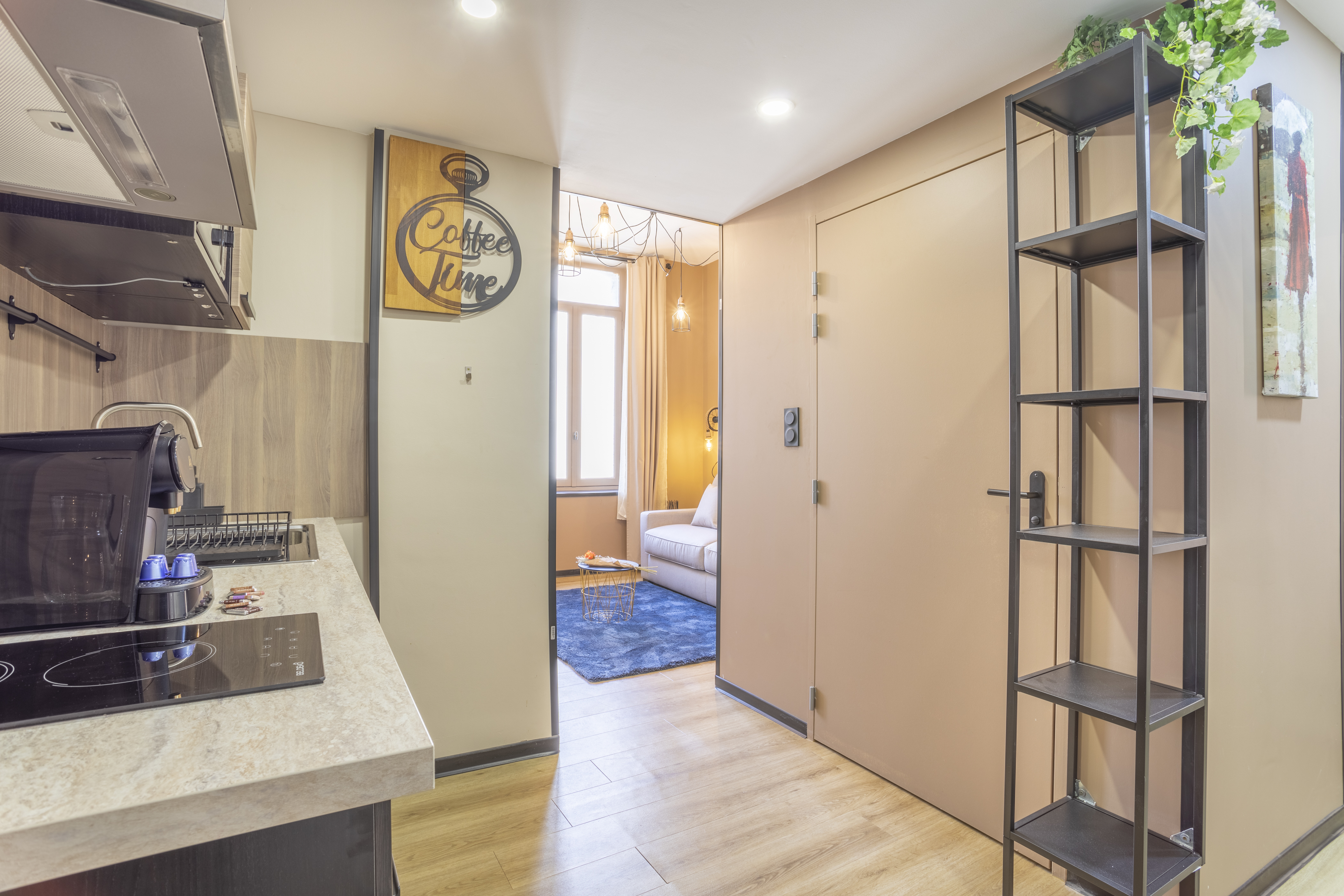 1 Appartement Vélodrome- Vieux port, Marseille 1er Arrondissement - photo 4