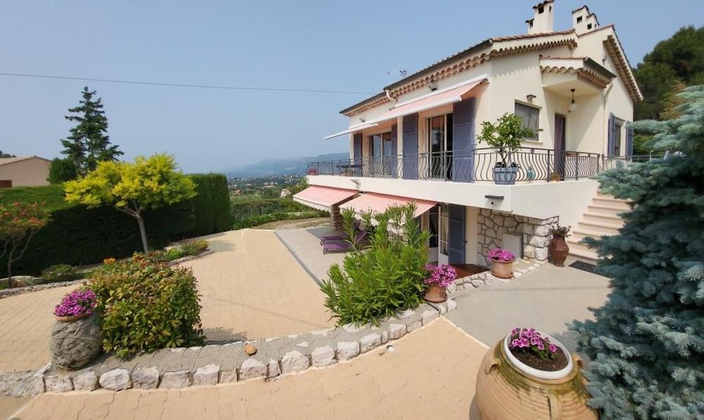 Le Mas de la Sirole-Gîte en rdc-Colomars-Gîtes de France des Alpes-Maritimes