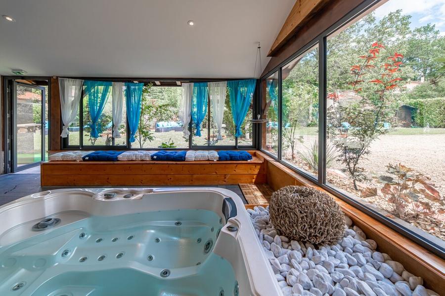 Spa à l'Hôtel Spa le Coq Dort à Châtillon sur Chalaronne