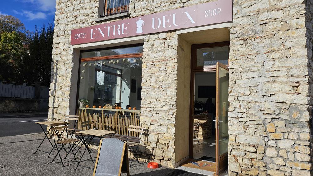Entre Deux, coffee shop et salon de thé - Morestel - Balcons du Dauphiné - Nord-Isère - à moins d'une heure de Lyon
