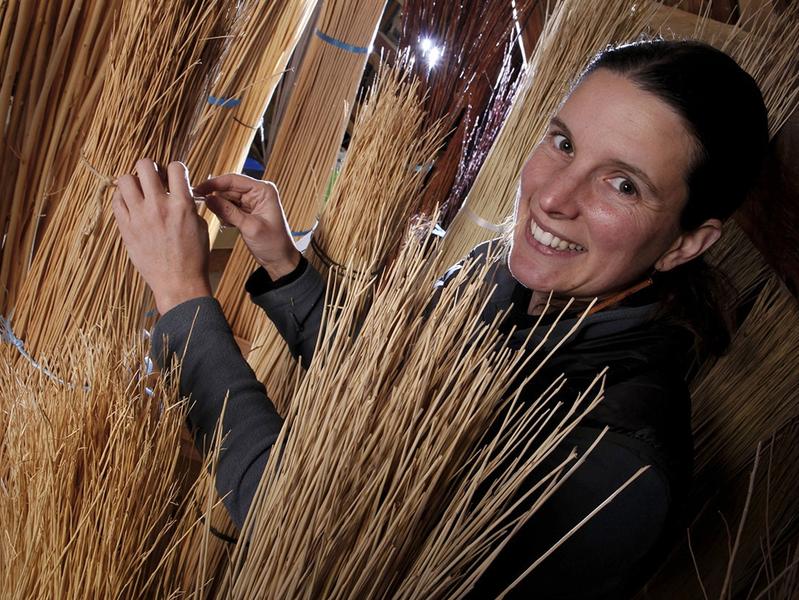 Stephanie C - © Yves Desbuquois Artisans et savoir faire_Saint-Bonnet-en-Champsaur - © Yves Desbuquois