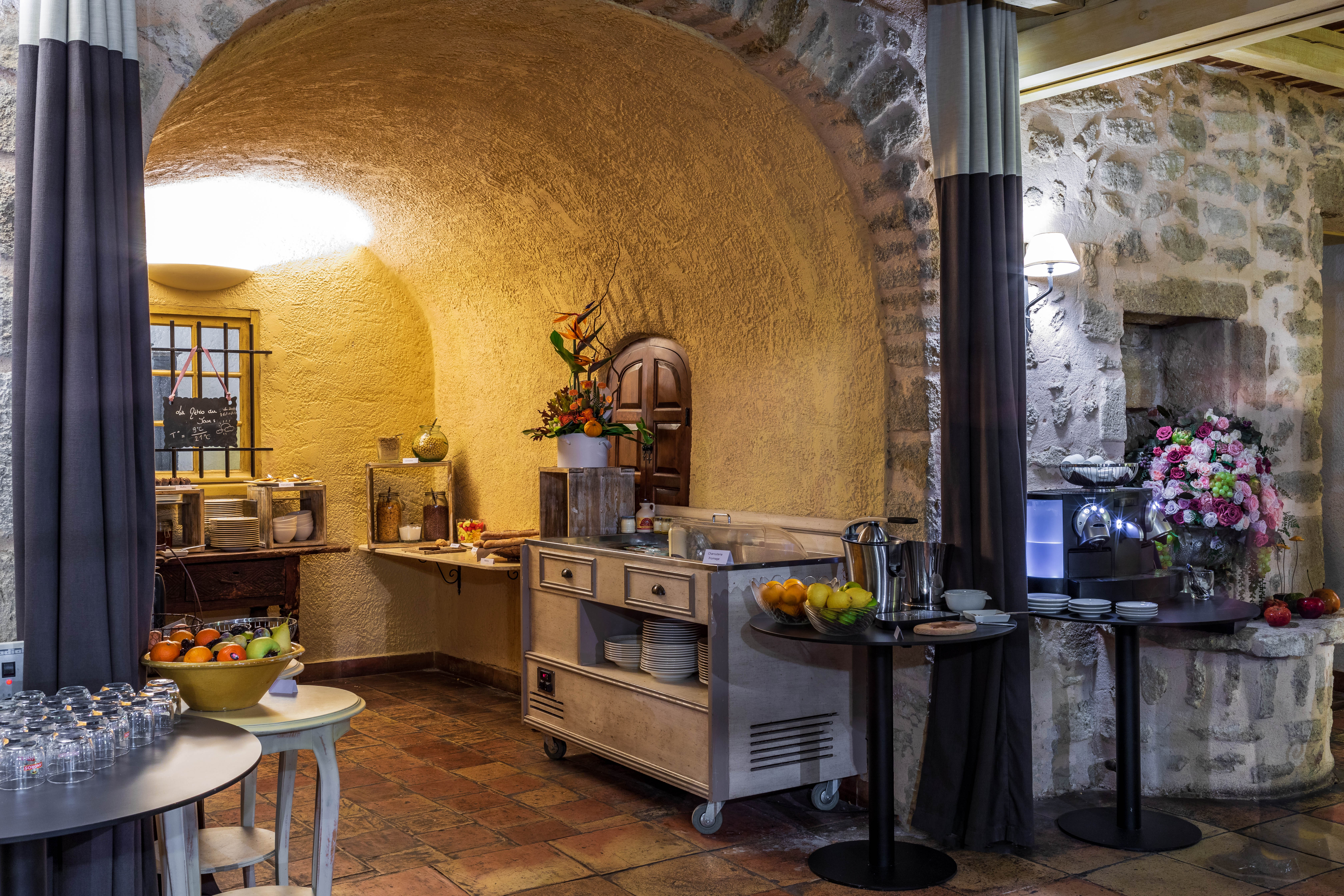 La table de l'Abbaye de Sainte Croix, Salon-de-Provence - photo 9