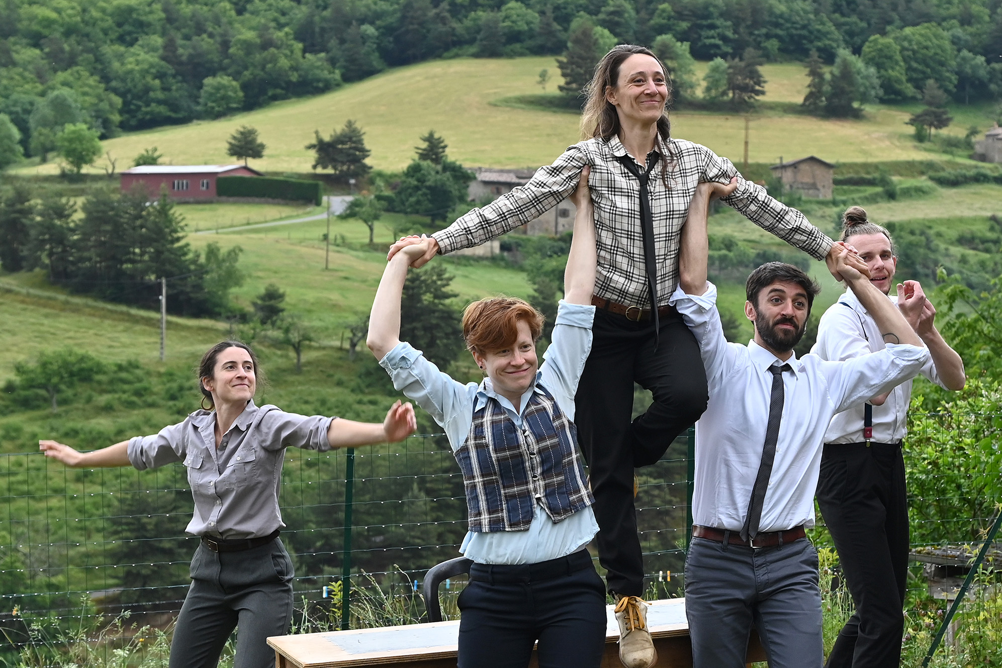 Saison culturelle de Val'Eyrieux : La Revue
