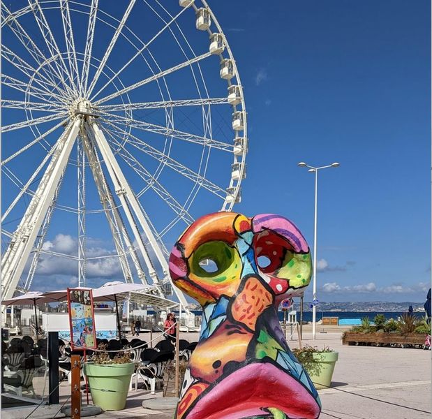 Grande roue à l'Escale Borely Marseille
