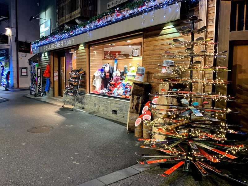 pellissier sports samoens