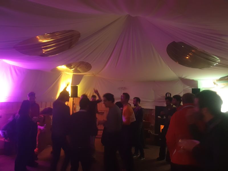 Dance floor du grand tipi