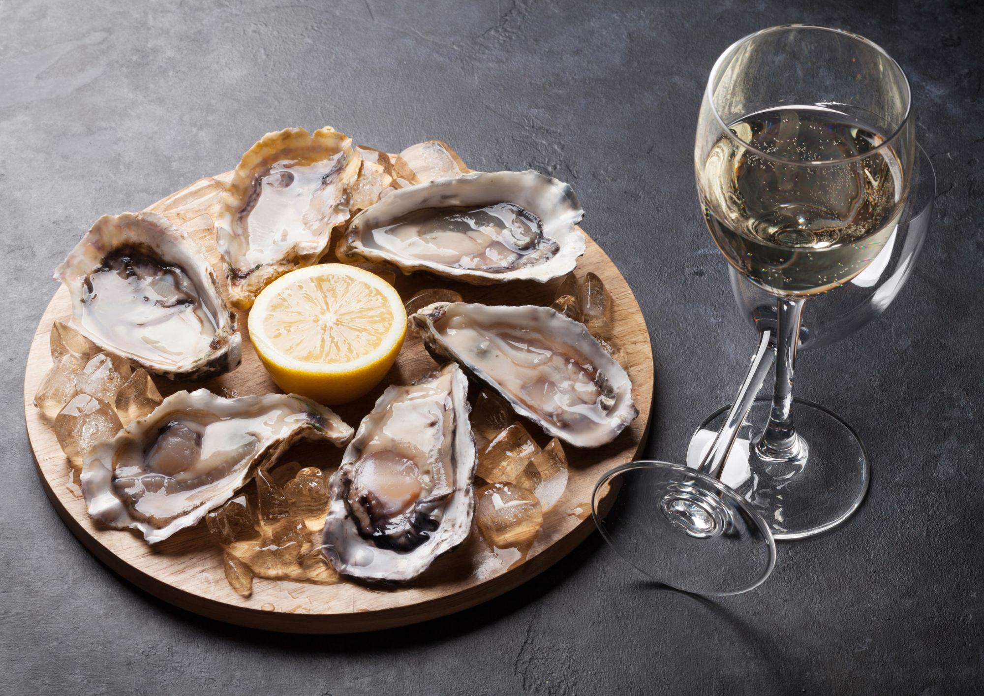 Huitres et vin blanc pour le marché de Noël