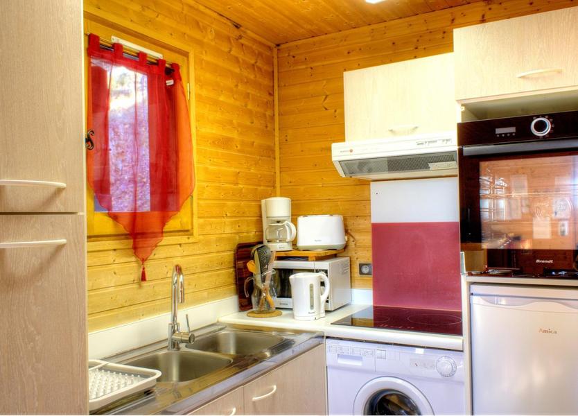 Gîte Mélèze-Cuisine-La Bollène-Vésubie-Gîtes de France des Alpes-Maritimes