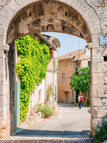 Visite médiévale chantée et guidée de Châteauneuf du Rhône_Châteauneuf-du-Rhône