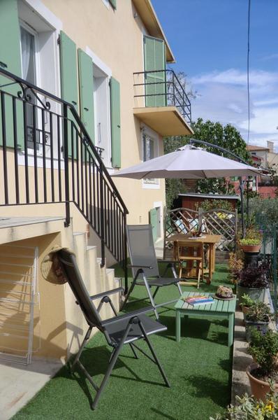 Terrasse Gîte Magnolia à Colomars Gîtes de France Alpes-Maritimes
