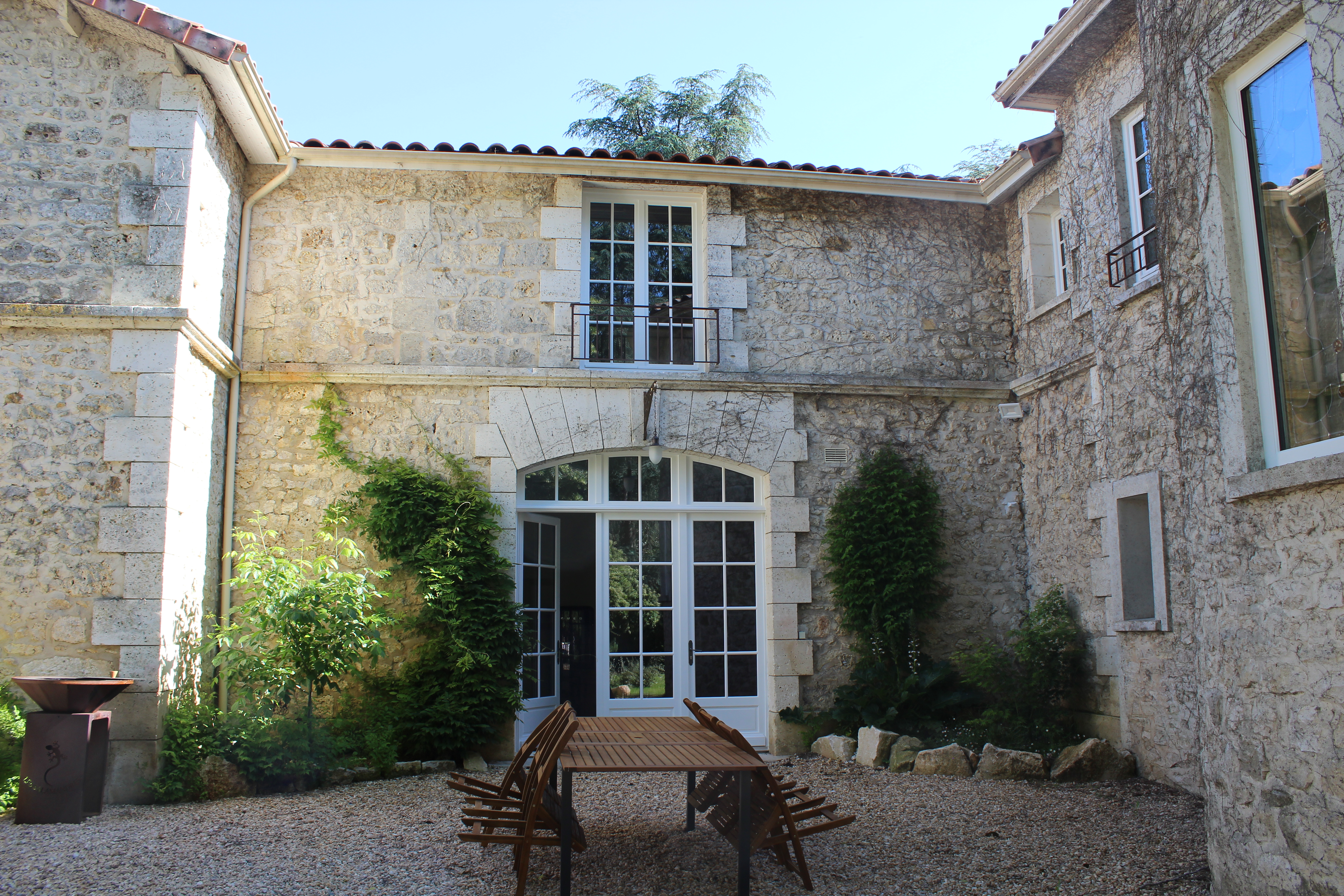 La Petite Salamandre