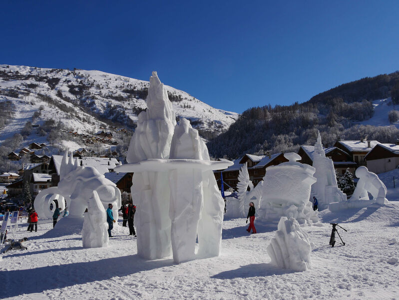 Concours de sculpture sur Neige à Valloire