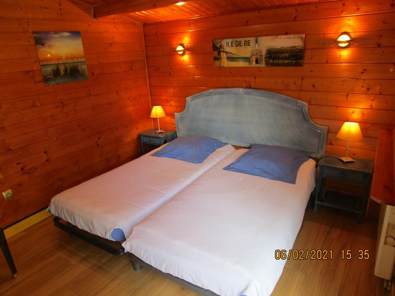Chalet chambre 2 avec lit jumeaux accolés
