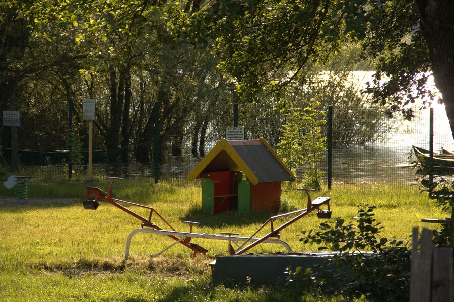 Cabane pour enfants sur la plage