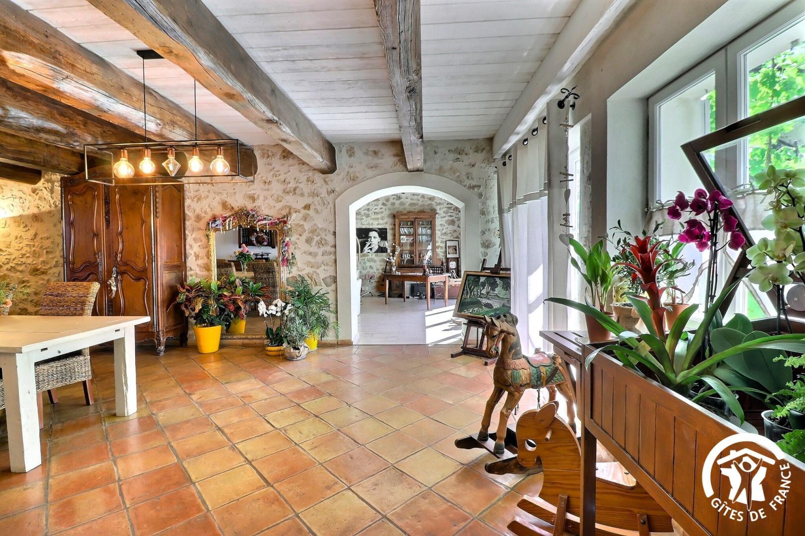Mas de l'Aubarède, Graveson - photo 10