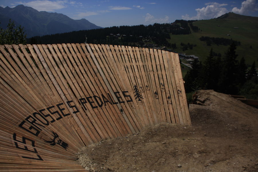 wall-ride-borat-les-saisies