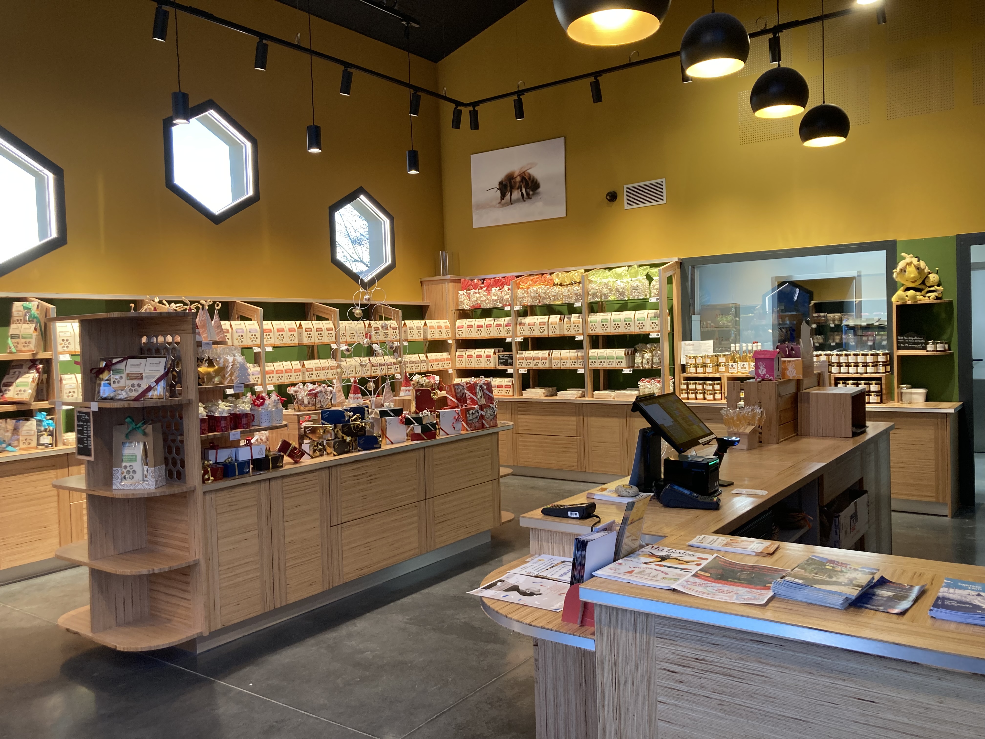 fbd28d8f8d93bfa310a4e7f3a33374b1