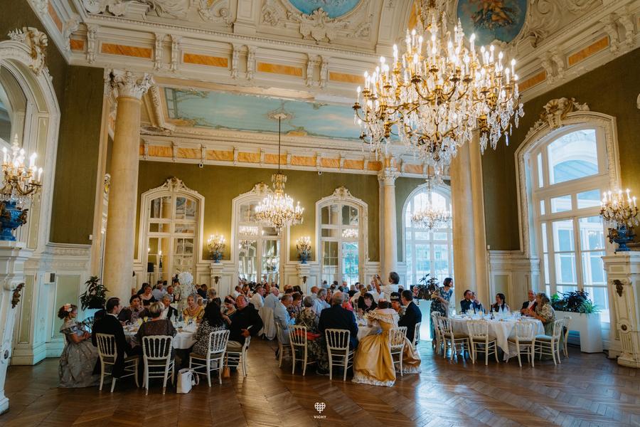 Le D&icirc;ner de l' Empereur