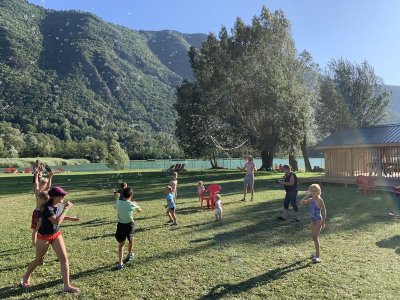 Bulle de savon sur la plage