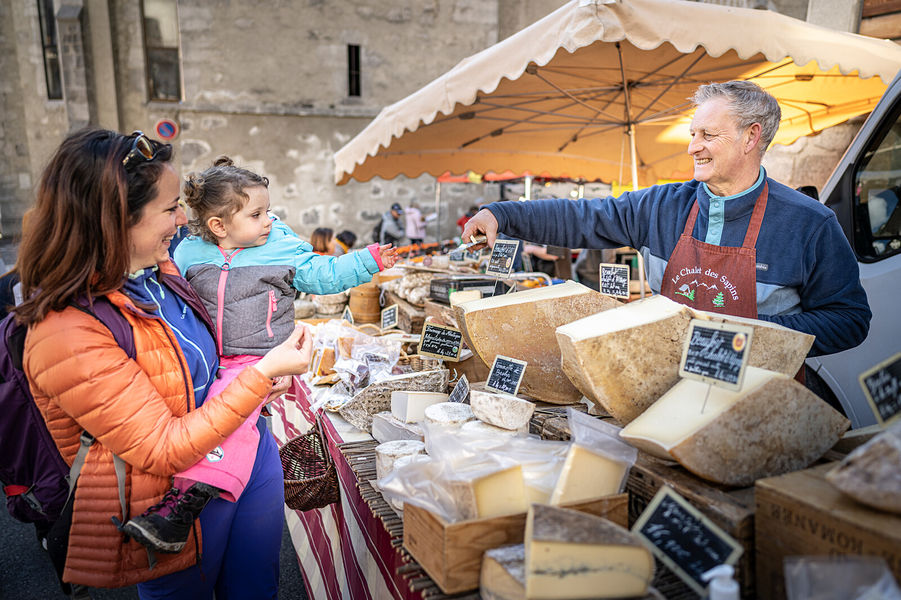 marché du Grand-Bornand