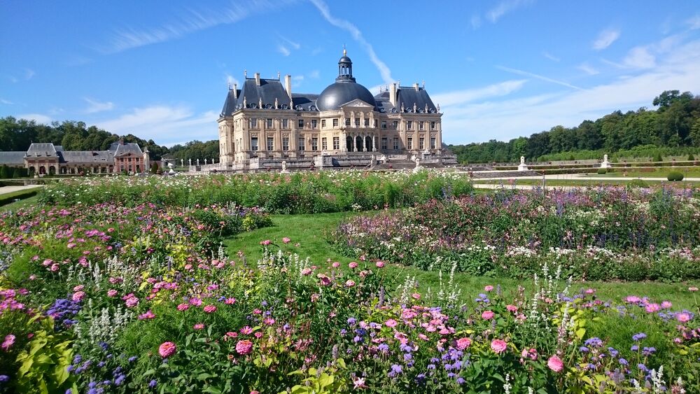 Château de Vaux-le-Vicomte et son parterre de fleur