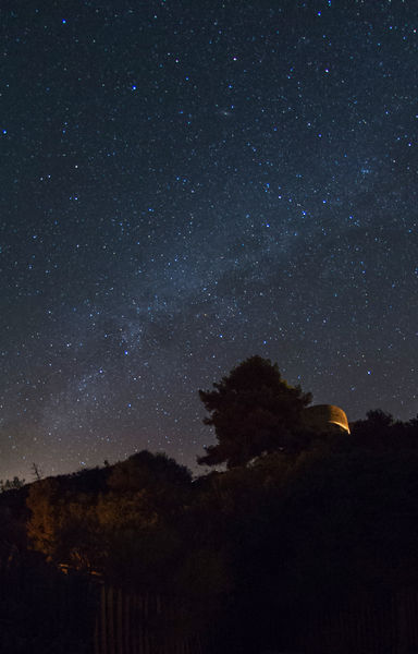 Le fort du Moulin sous les étoiles