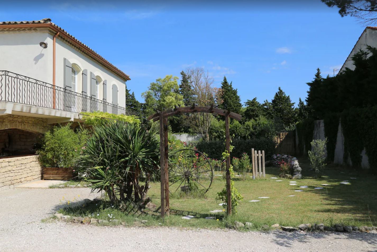 Le Cigalou, Noves - photo 4