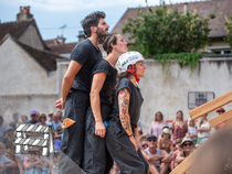 Rendez-vous au manoir de Vaubonnais- 128 kilos de mélèze