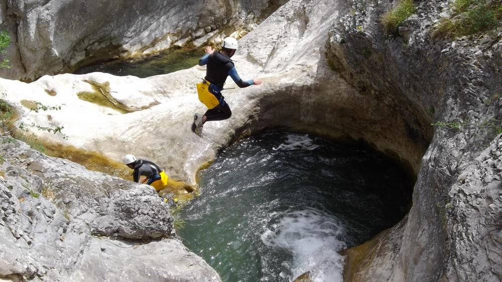 Bleu Montagne Eric Fossard Canyoning - © Eric fossard Eric Fossard Canyoning - © Eric fossard