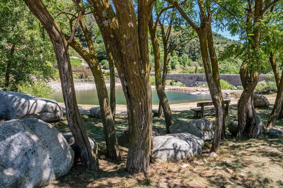 La Souche - Plan d'eau 3 ©sourcesvolcans