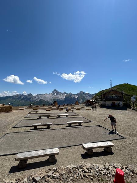 Pétanque : terrain au sommet du mont Lachat_Le Grand-Bornand