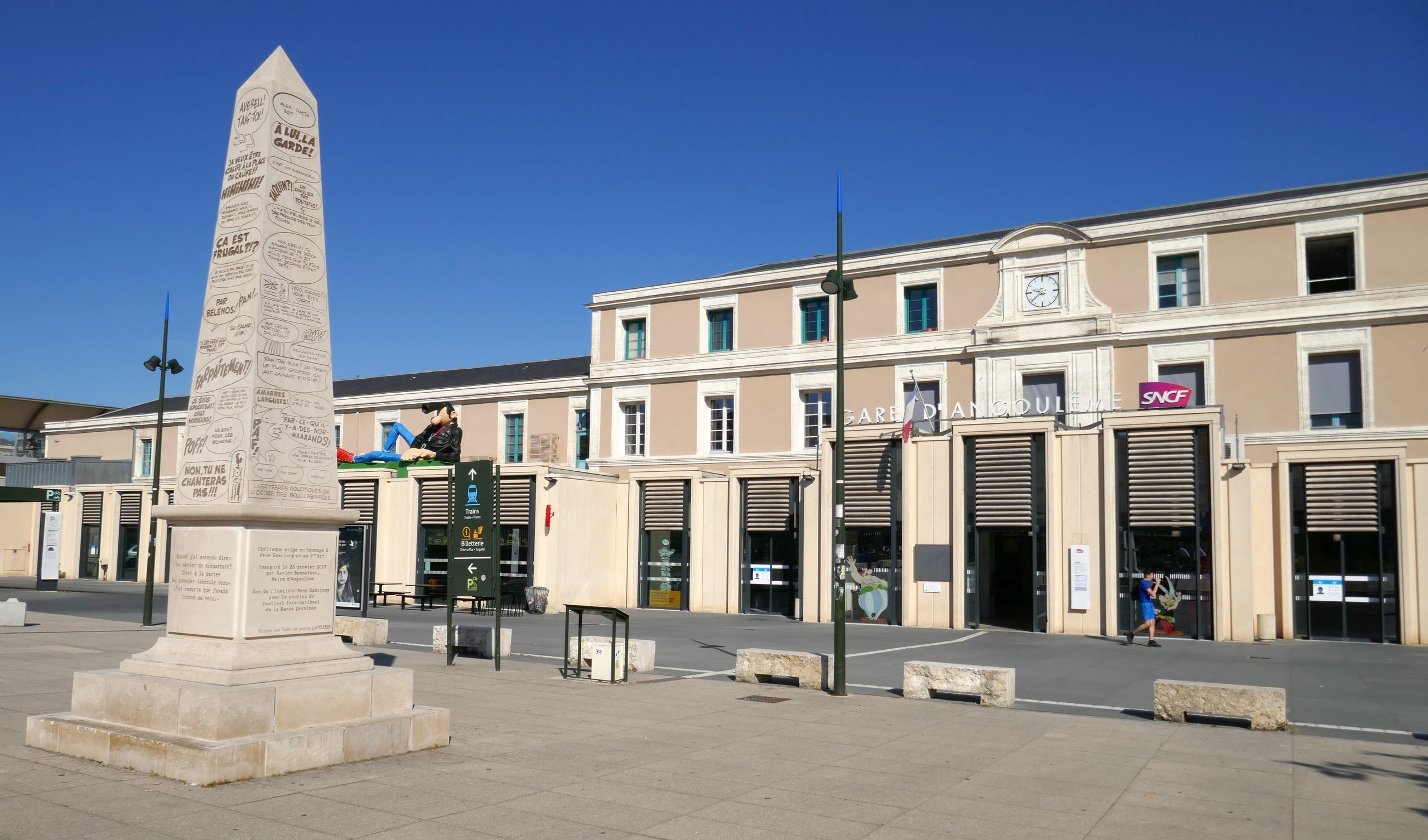 La BD envahit la gare !