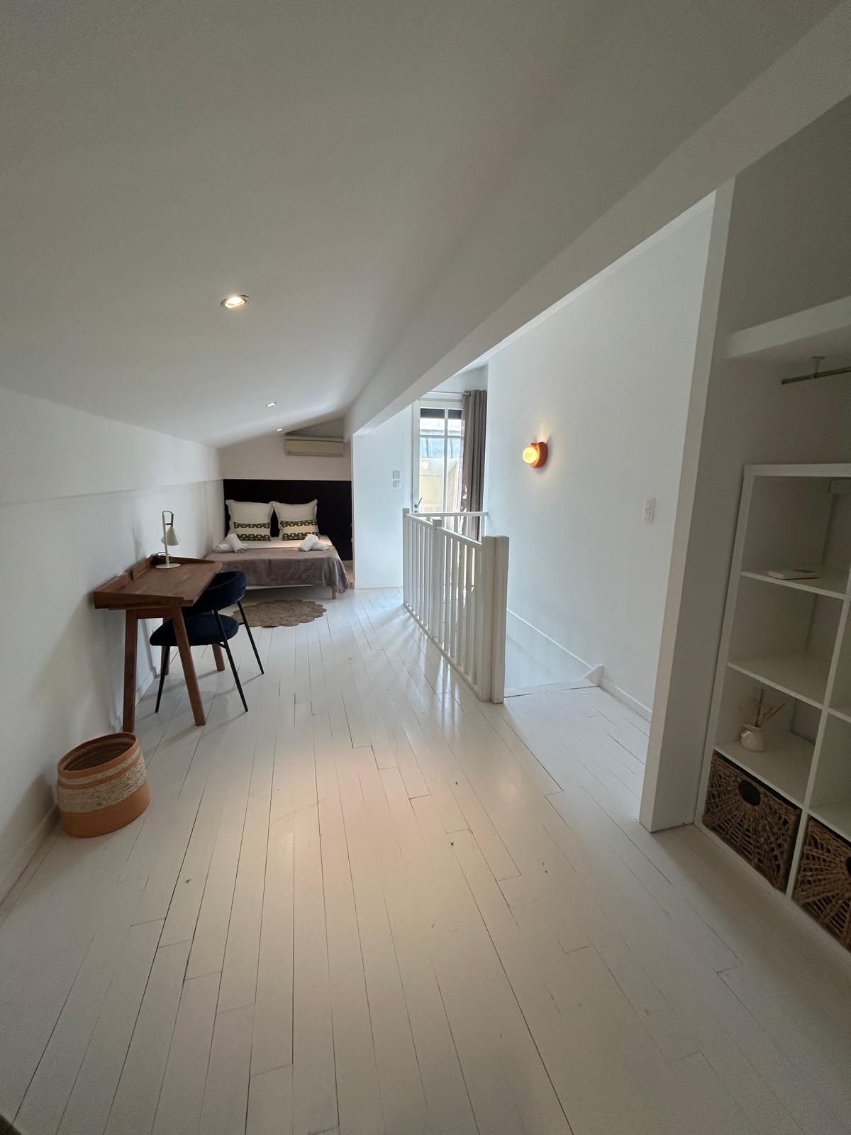 Le Duplex du Forum - centre-ville, Arles - photo 11